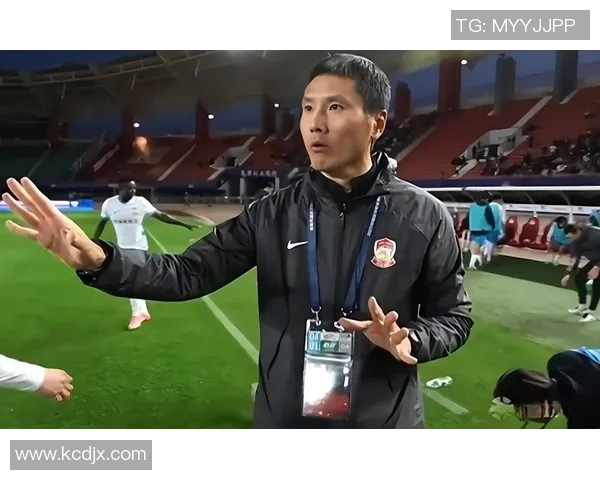 现役中国足球队守门员的实力与挑战分析及未来发展展望 现役中国足球队守门员的实力与挑战分析及未来发展展望