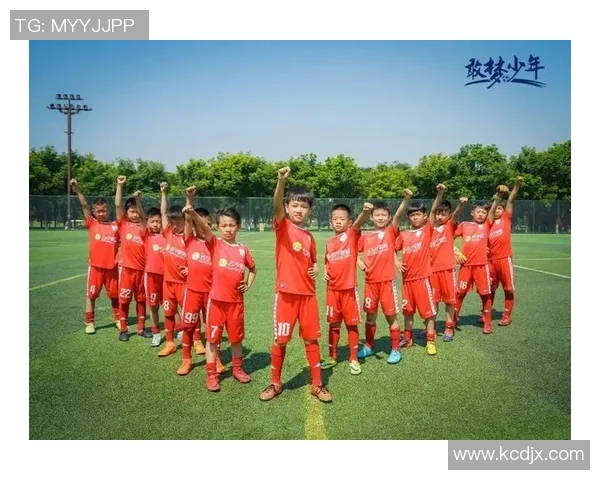 足球小将参赛展现青春风采团队合作成就梦想之旅 足球小将参赛展现青春风采团队合作成就梦想之旅