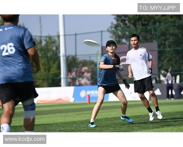 重庆飞盘队与西安飞盘队赛后复盘总结比赛经验与教训分析